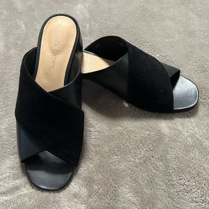 Clark’s Black Short Heels Sz 8.5M